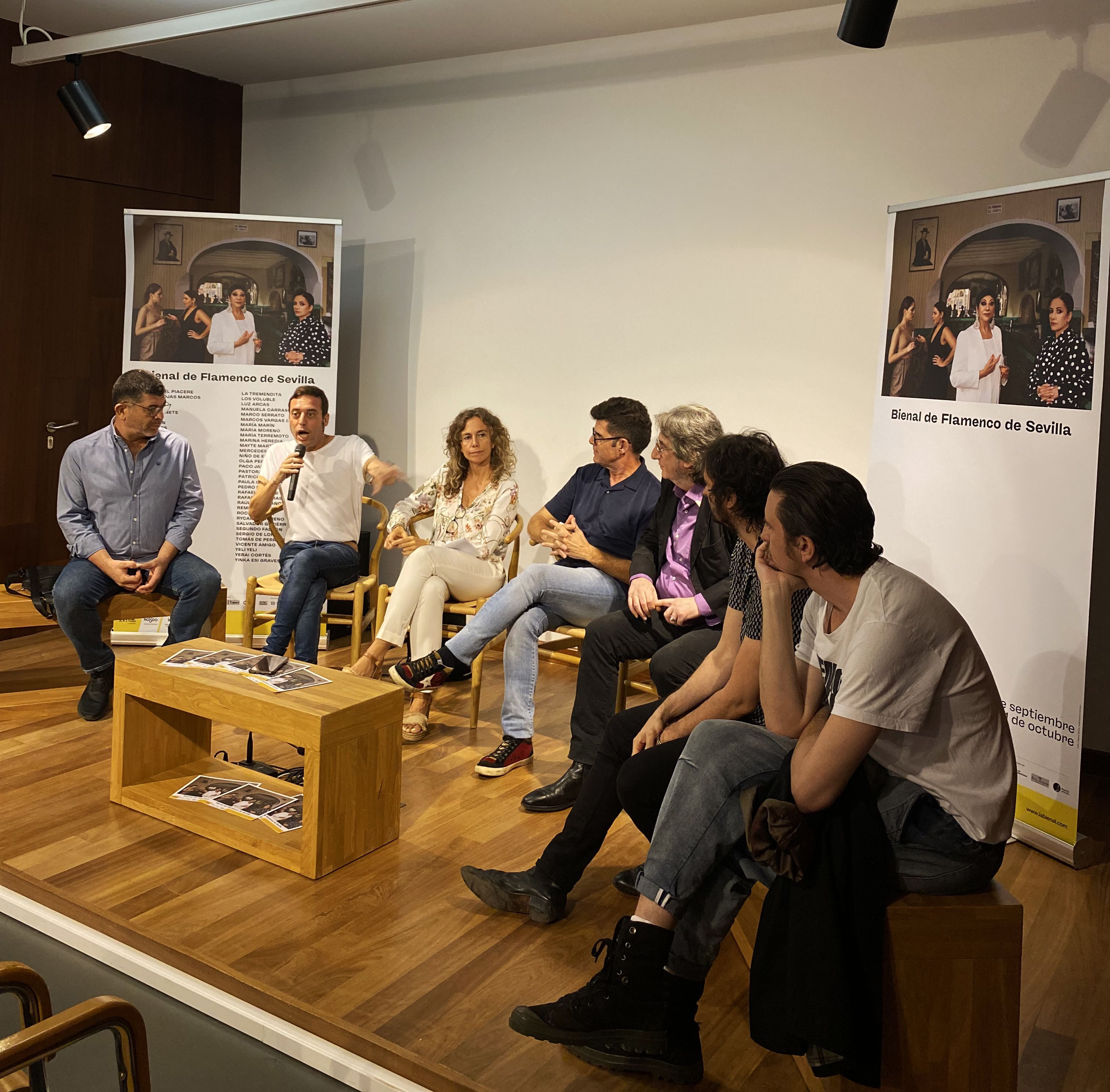 La Bienal clausura su vigésimo segunda edición con un concierto dedicado a  los cantes de ida y vuelta en el Puerto de Sevilla — Actualidad