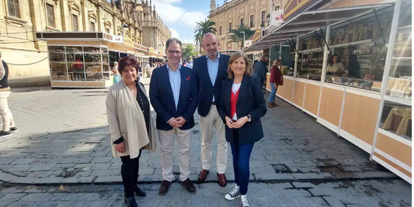 Arranca la Feria del Belén, que este año se adelanta para conmemorar los 800 años de la tradición belenista en Sevilla