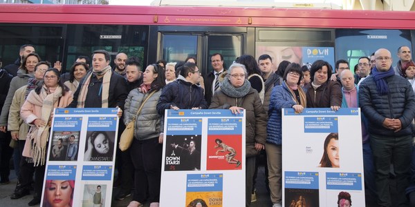 El Ayuntamiento y la asociación Down Sevilla presentan la campaña “Yo pongo las capacidades, las barreras las pones tú” que difunde TUSSAM