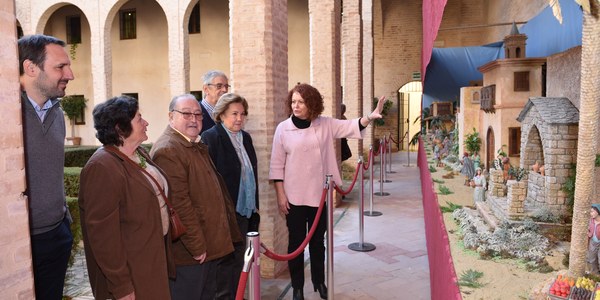 El Palacio de los Marqueses de la Algaba acoge un año más el tradicional Belén mudéjar que se puede visitar desde hoy